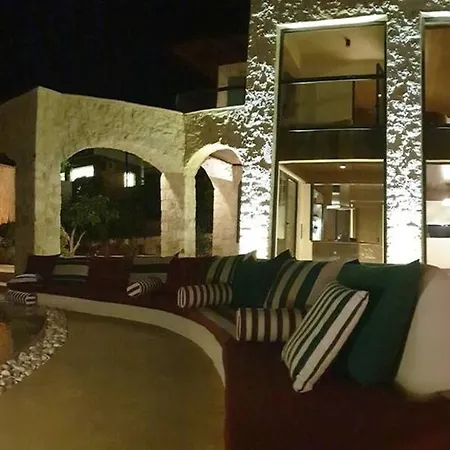 Rubick, A Piece Of Ancient Lycia 빌라